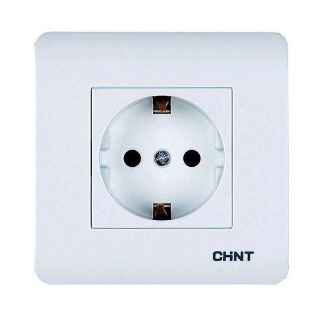 Розетка с заземляющим контактом 16А 250В | 715389 CHINT