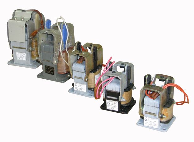 Электромагнит ЭМ33-41111 220В - 00000004163 ЭТК