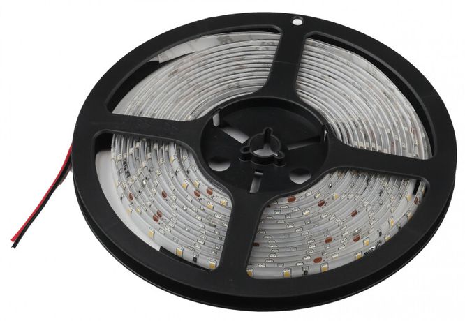 Лента светодиодная 4,8Вт/м 24В 3000К IP65 60LED/м LS2835-4,8-60-24-65-3000К-5m - Б0043110 ЭРА