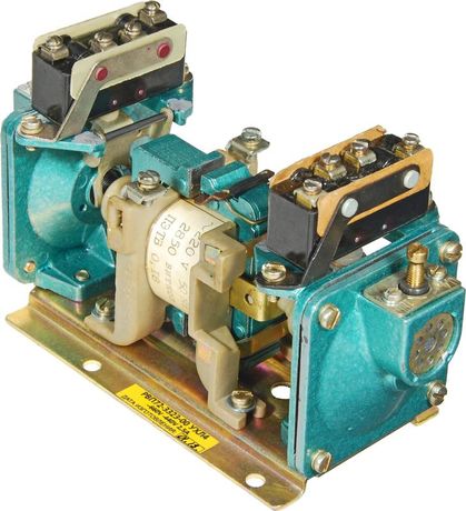 Реле времени РВП-72 3323 УХЛ4 24В 50Гц 0.4-180с пневматическое задержка на вкл. + откл. 10А 2НО+2НЗ с выдержкой и Автоматика A8014-76916477