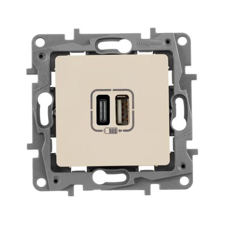 Устройство зарядное Etika с двумя USB-разъемами тип A-тип C 240В/5В 3000мА сл. кость Leg 672336 Legrand