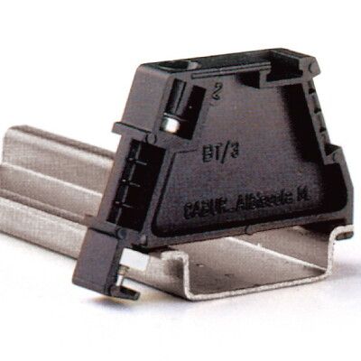 Упор торцевой BT/3 DKC ZBT003-RET ДКС