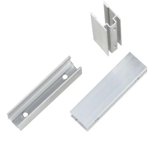 Крепление UCC-N01/C50 WHITE 010 POLYBAG для светодиодных лент ULS-N01 NEON 12В 6x12мм цвет белый 10 штук в пакете UL-00009279 Uniel