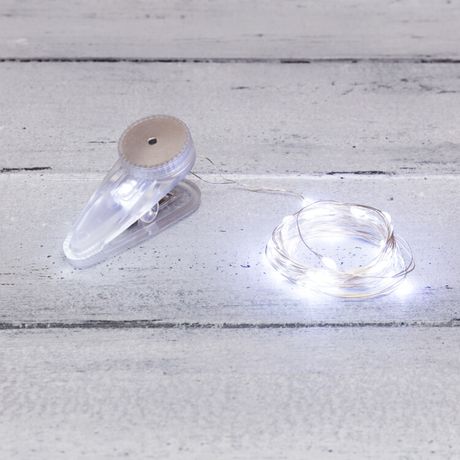 Гирлянда светодиодная "Роса" 3м 30LED бел. 0.1Вт IP20 с прищепкой элементы питания 2хCR2032 (в компл.) Neon-Night 302-015