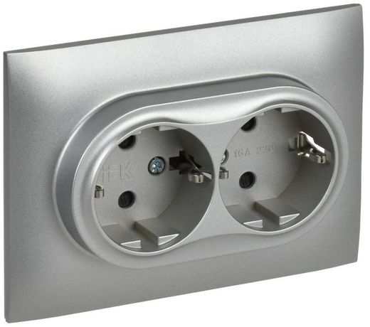 Розетка 2-м SKANDY 16А с заземл. защ. шторки в сборе SK-R07S серебр. IEK SK-R24-16-K23-F