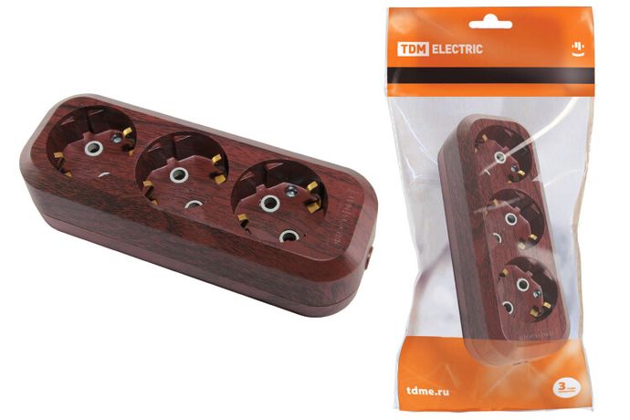 Колодка розеточная 3 гнезда 2П+3 16А 250В "Эко" (бук) | SQ1806-0062 TDM