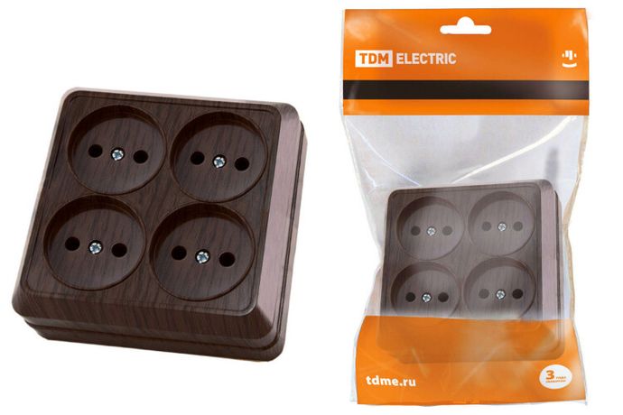 Розетка четырехместная 2П открытой установки IP20 10A бук "Ладога" | SQ1801-0320 TDM