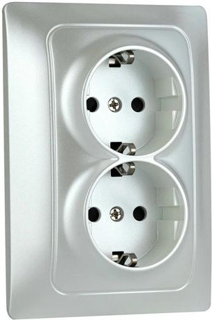 Механизм розетки 2-местн. с/з с з/ш СП Bravo 16А IP20 250В жемчуж. GUSI С10Р6-028