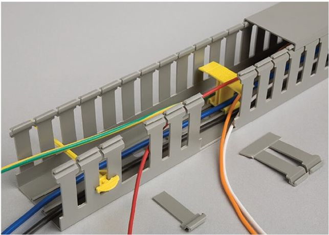 Короб перфорированный 25х60 мм | СР-Е74 Ecoplast 75015 Экопласт CP-E74
