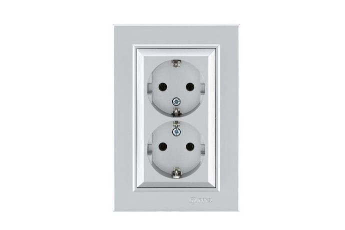 Розетка 2-я с/з СП (Новый дизайн) Karea 16А IP20 серебр. Makel 56065057