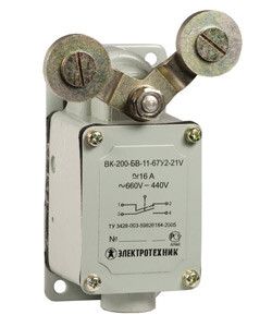 Выключатель концевой ВК-200-БВ-11-67У2-24 V-образ. рычаг с роликом на каждом плече без сальника ход влево самовозврата ступень 2-51мм IP67 Электротехник ET514768