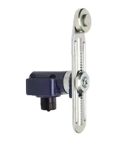 Консоль металлическая с длинным регулируемым рычагом метал. роликом Ф18мм EMAS LD51MEM122