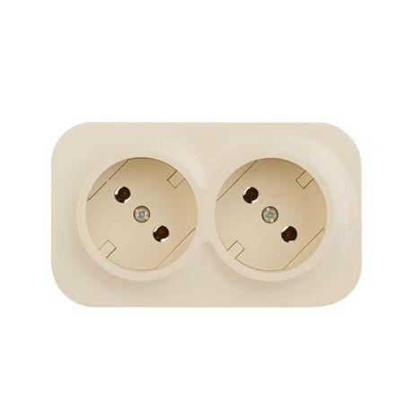 Розетка 2-местная для открытой установки без заземления защитных шторок с предварительным подключением 16А слоновая кость QUTEO - 782261 Legrand