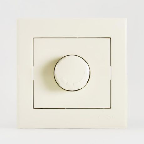 Светорегулятор СП 500Вт Rain крем. LEZARD 703-0303-116