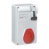 Комбинированный щиток - P17 Tempra Pro IP 44 32 A 380/415 В~ 50/60 Гц 3К+З | 056613 Legrand