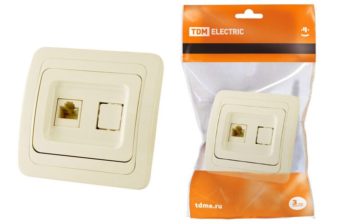 Розетка компьютерная RJ-45 сл. кость "Валдай" | SQ1804-0113 TDM