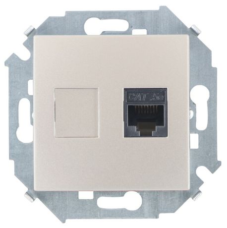 Розетка компьютерная Simon 15 RJ45 кат.5E AMP механизм шампань 1591551-034
