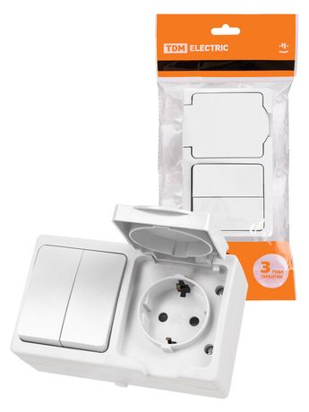 Блок (горизонтальный) выключатель 2-кл. + розетка 2П+З с з/ш БКВР IP54 белый "Вуокса" | SQ1803-1012 TDM