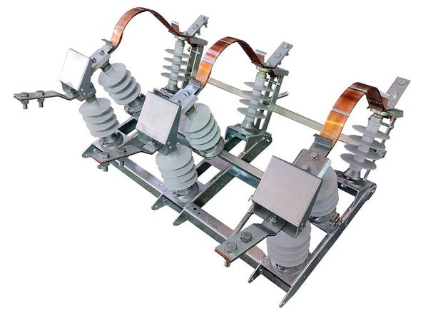 Разъединитель РЛК-2-10.IV/630 УХЛ1 с приводом ПР-02-7 КМЧ (6200) НИЛЕД 15500522
