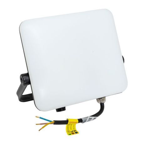 Прожектор светодиодный СДО-4004 50Вт 4000К IP65 с равномерной засветкой LUMA EKF | FLL-4004-50-4000