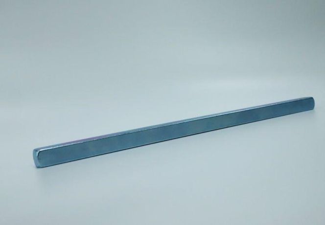 ШТОК 330ММ 10Х10 ДЛЯ ВЫНОСНОЙ РУКОЯТКИ ФРОНТ./БОК. УСТАНОВКИ НА SD160-250 /БОК. SD630 - SSDSH331625 APC