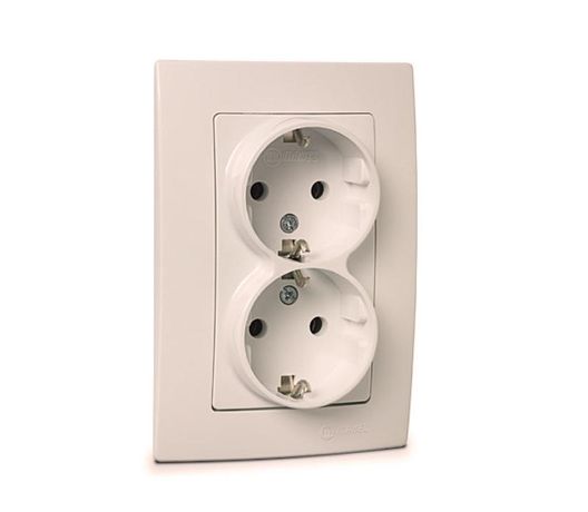 Розетка 2-я С/З Makel 32010082