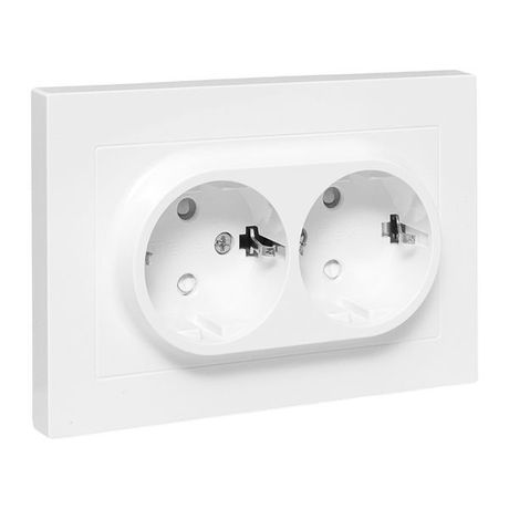 Механизм розетки двойной, 16А, с заземлением, со шторками, рамкой, белый Эпика EKF | UP1-SOW-211