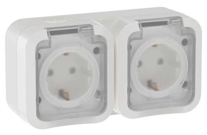 Розетка 2-м ОП TORS TS322 16А IP55 горизонт. с заземл. крышкой бел. IEK TS-R26-16-55-G-K01