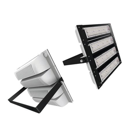 Светильник светодиодный LAD LED R500-4-M-6-220L IP67 33066лм 5000К 220Вт 100-305В КСС типа "Ш" крепление на лире бел. ЛАДзавод LADLED4M6220L LADesign