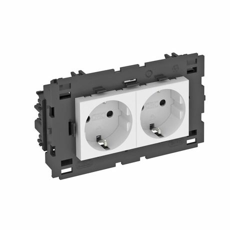 Розетка двойная 0° Modul45connect с з/к, 250 В, 16A (белый) (STD-D0C8 RW2) | 6120432 OBO Bettermann