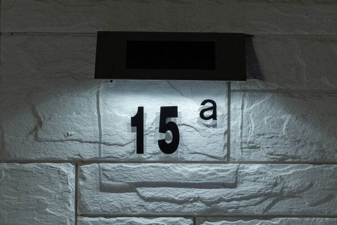 Светильник светодиодный "Номер дома" ERASF22-40 24LED уличный настенный на солнечн. батарее Эра Б0053390