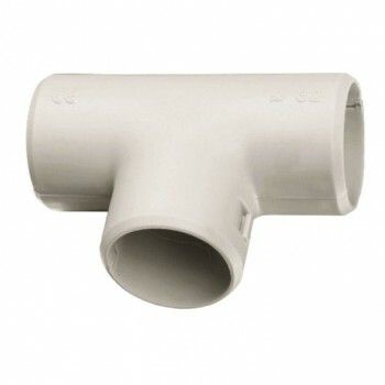 Тройник соединительный для трубы Plast (32мм.) (1шт.) EKF PROxima | tr-t-32-r