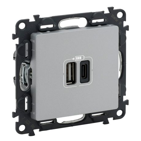 Устройство зарядное Valena Life с 2-мя USB-разъемами тип A-тип C 240В/5В 3000мА.с лиц. панелью алюм. Leg 753306 Legrand