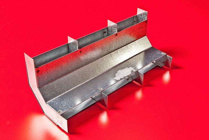 Угол вертикальный 90град. для напольного короба 350х48 "V"VSB48.350S2 VERGOKAN