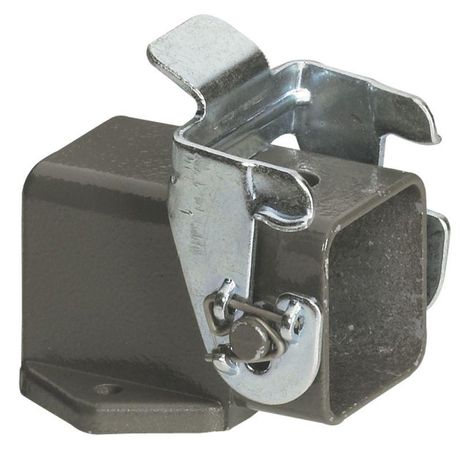 Розетка мет. утопл. 250В 10А 3К+З Leg 053108 Legrand