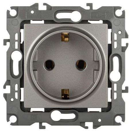 Розетка однофазная скрытого монтажа, в рамку с заземлением без шторок титан 16А 250В IP20 автоматические (безвинтовые) зажимы 12-2101-16 Эра 12 - Б0065662