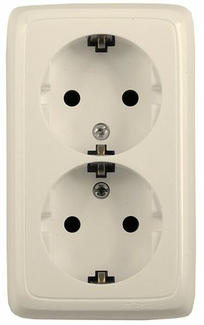Розетка двойная наружная с заземлением со шторками слоновая кость - РА16-152-01 HEGEL