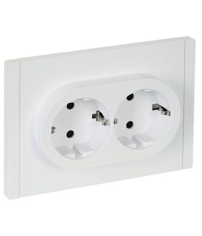 Розетка 2-м СП FORTE&PIANO FP223 16А с заземл. защ. шторки безвинт. крепл. бел. IEK FP-R24-16-1-K01