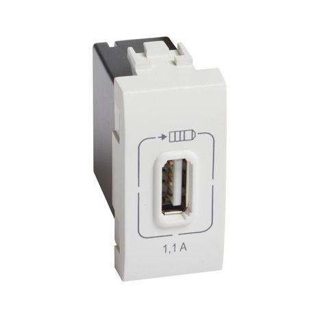 Розетка USB Mosaic 1мод. 1.1А 230/5В бел. Leg BTC N4285C1 Legrand