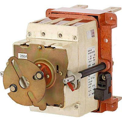 Выключатель автоматический 3п 160А Im=2000А 20кА ВА04-36 341850 660В НР=220В AC задн. подкл.: Al шина; вкл-влево Контактор 1002181 Legrand