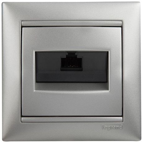 Механизм розетки информ. СП Valena RJ45 UTP CAT.6 1вых. алюм. на захватах Leg 770246 Legrand