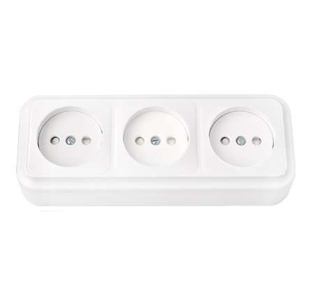 Беларусь Розетка тройная наружная со шторками РА16-275 - Bylectrica