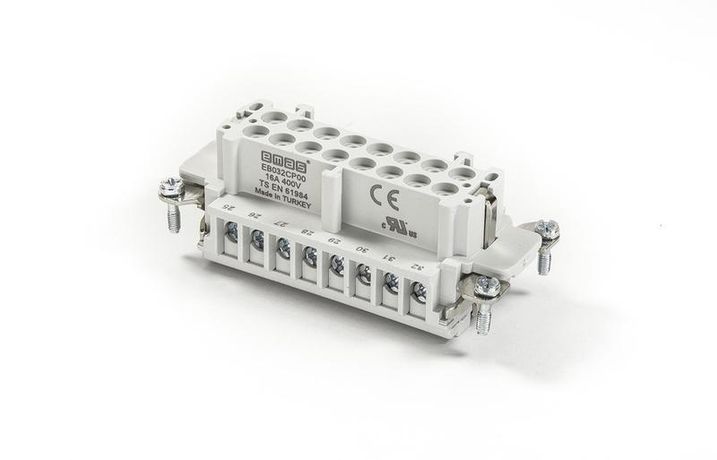 Гнездо для разъемов на 32 вывода 16А EMAS EB032CP00