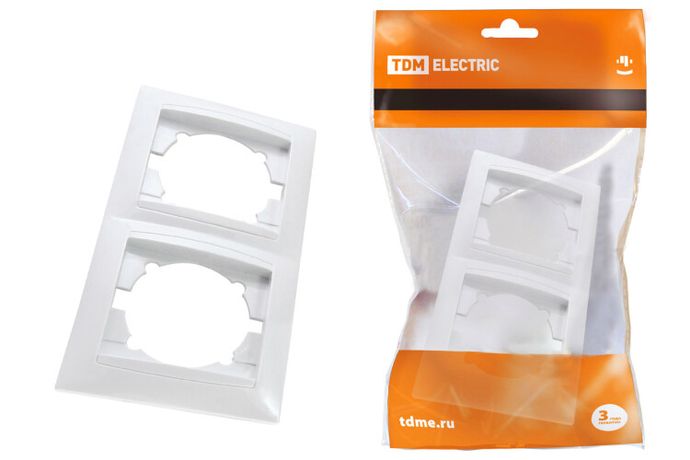 Рамка двухпостовая вертикальная белая ''Лама'' - SQ1815-0033 TDM