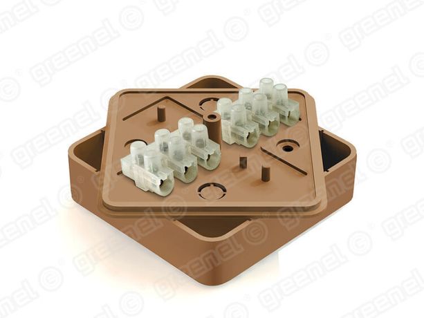 Коробка распределительная для о/п 75х75х20мм с клеммной колодкой ЗВИ-3 (1,0-2,5мм2) 6 клемм, IP40, цвет -ОРЕХ (100шт) | GE41212-14 GREENEL