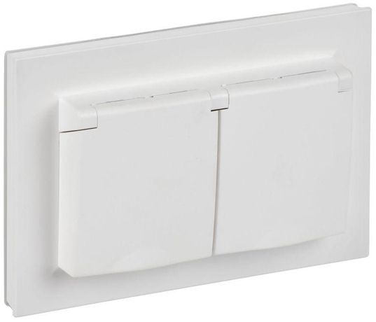 Розетка 2-м СП BRITE РСбш12-3-44-БрАБ 16А IP44 в сборе с крышкой арктич. бел. IEK BR-R26-16-44-K91-F