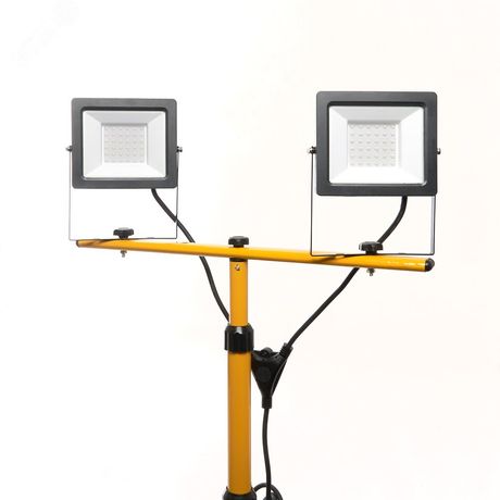 Прожекторы светодиодные ДО-2х50 на штативе 6400К 9000Лм IP65 - LL-503 FERON 29568