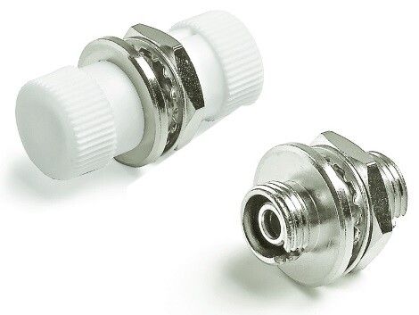 Адаптер оптический проходной FC-FC. SM/MM. simplex. корпус металл. белые колпачки - 243948 Hyperline