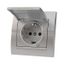 Розетка 1-м СП Deriy с заземл. защ. крышкой бакелит серебр. метал. LEZARD 702-2828-123B