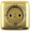 Розетка наружная с заземлением изоляционной пластиной со шторками (стакан) золото - РА16-174-07 HEGEL